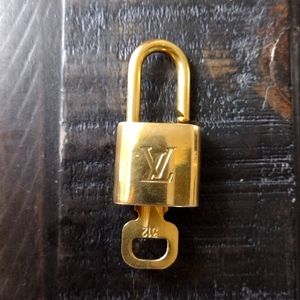 LV lock and key #312 with chain